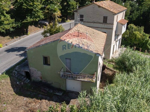 casa indipendente in vendita a Castelplanio in zona Borgo Loreto