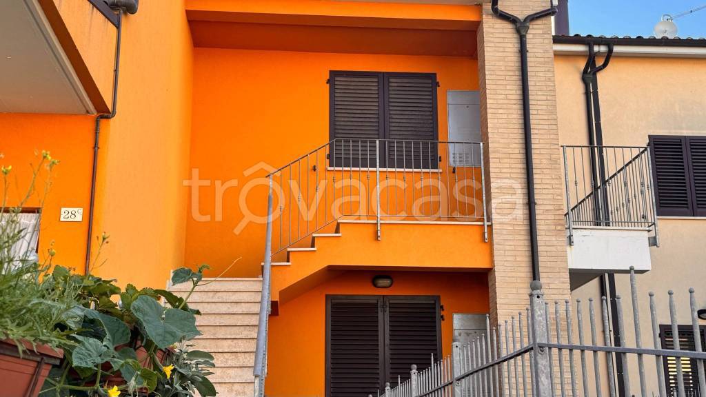 appartamento in vendita a Castelplanio in zona Pozzetto