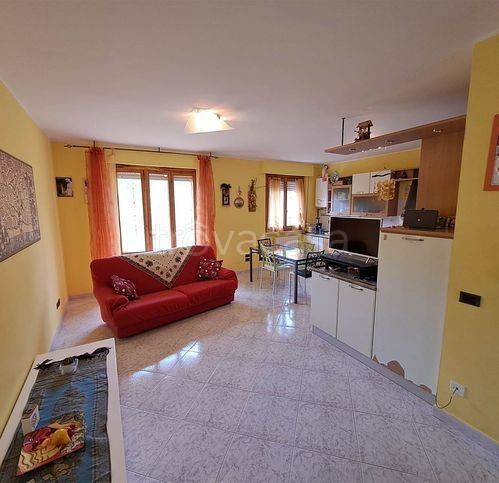 appartamento in vendita a Castelplanio in zona Borgo Loreto