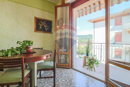 appartamento in vendita a Castelplanio in zona Macine