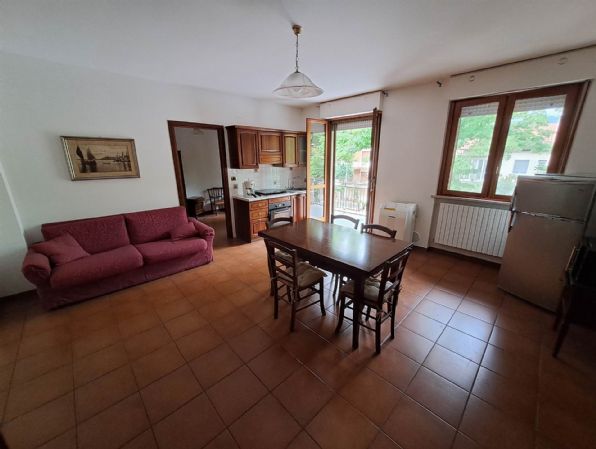 appartamento in vendita a Castelplanio in zona Macine