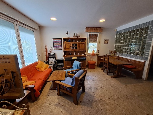 casa indipendente in vendita a Castelplanio in zona Borgo Loreto