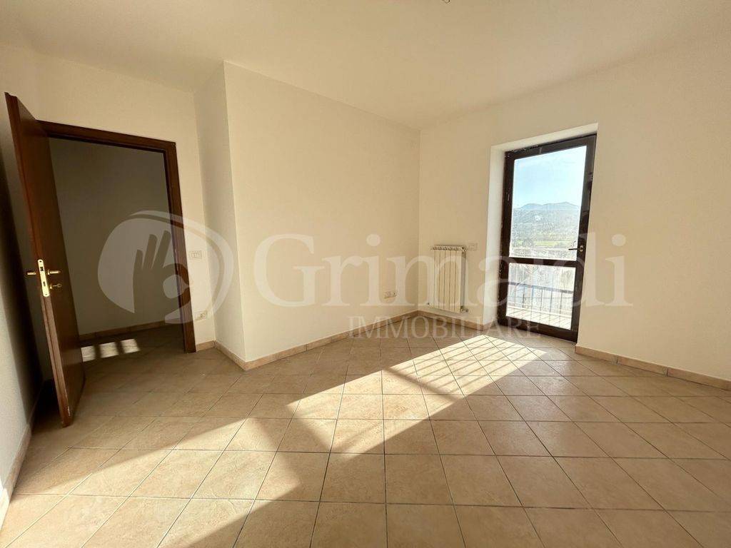 appartamento in vendita a Castelplanio in zona Borgo Loreto