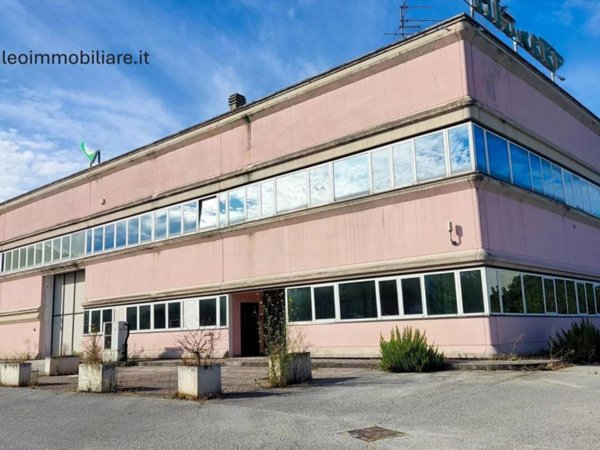 capannone in vendita a Castelplanio