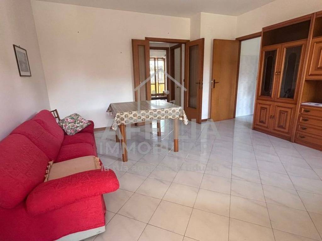 appartamento in vendita a Castelplanio in zona Macine