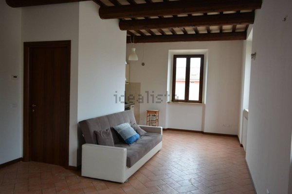 appartamento in vendita a Castelplanio in zona Pozzetto