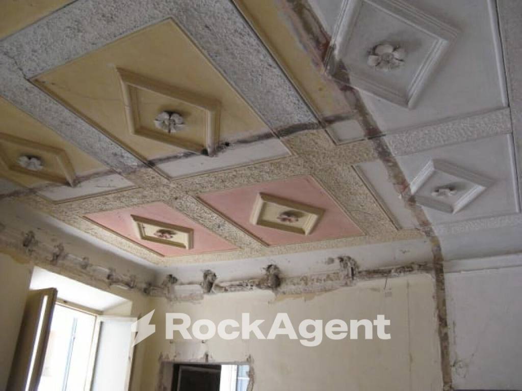 intera palazzina in vendita a Castelplanio