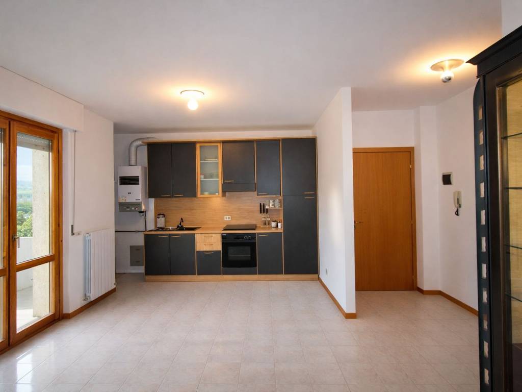 appartamento in vendita a Castelplanio in zona Borgo Loreto