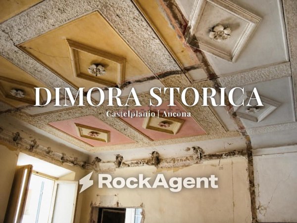 casa indipendente in vendita a Castelplanio