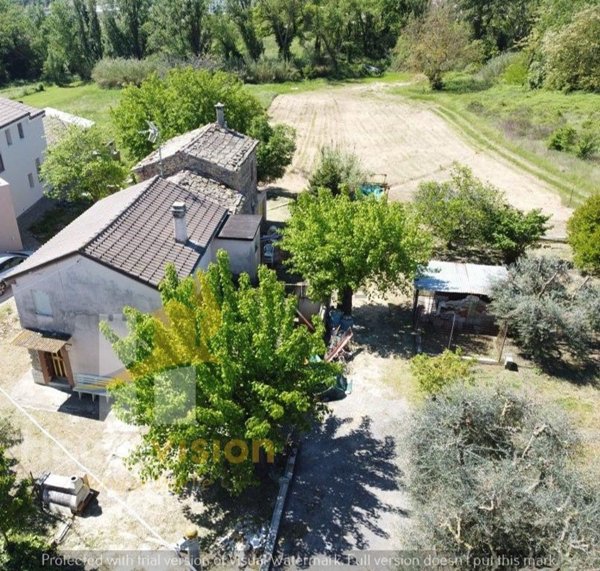 casa indipendente in vendita a Castelplanio in zona Pozzetto
