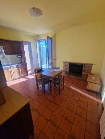appartamento in vendita a Castelplanio in zona Pozzetto