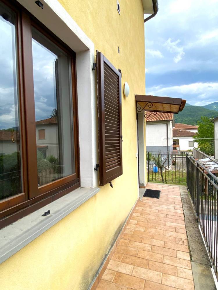 appartamento in vendita a Cerreto d'Esi