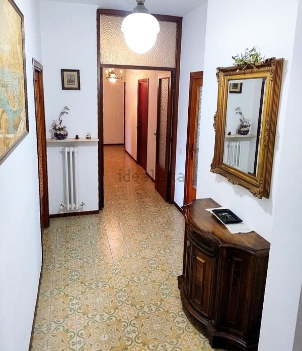 appartamento in vendita a Cerreto d'Esi