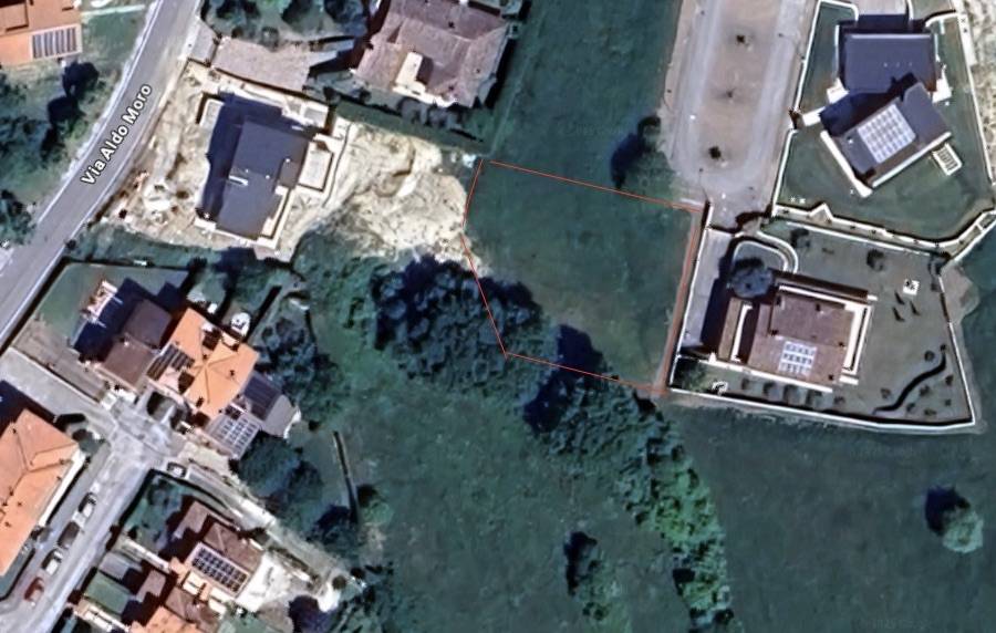 negozio in vendita a Cerreto d'Esi