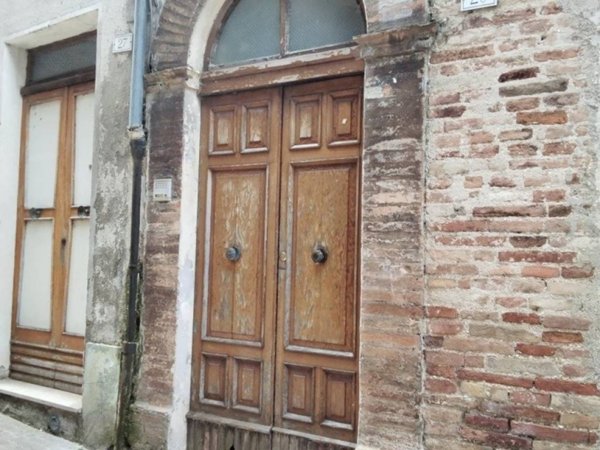 intera palazzina in vendita a Cerreto d'Esi
