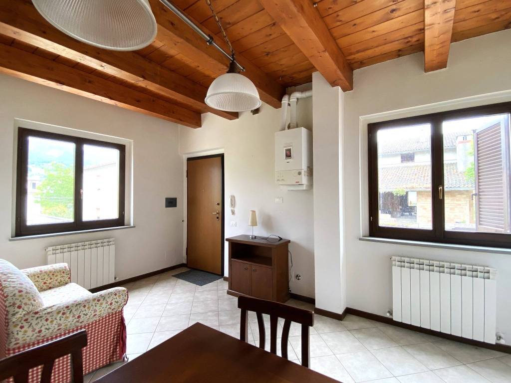 appartamento in vendita a Cerreto d'Esi