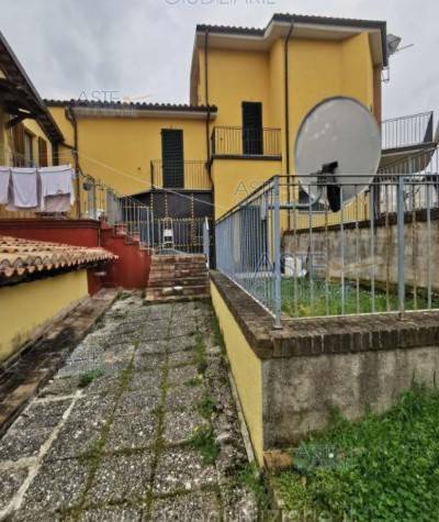 appartamento in vendita a Cerreto d'Esi