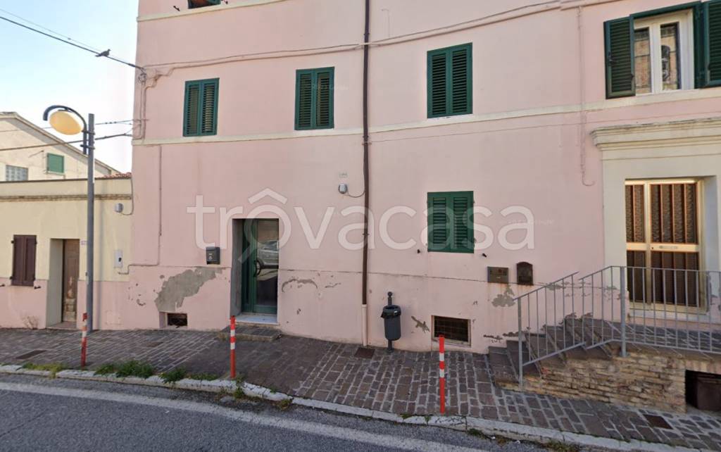 appartamento in vendita a Chiaravalle in zona Grancetta