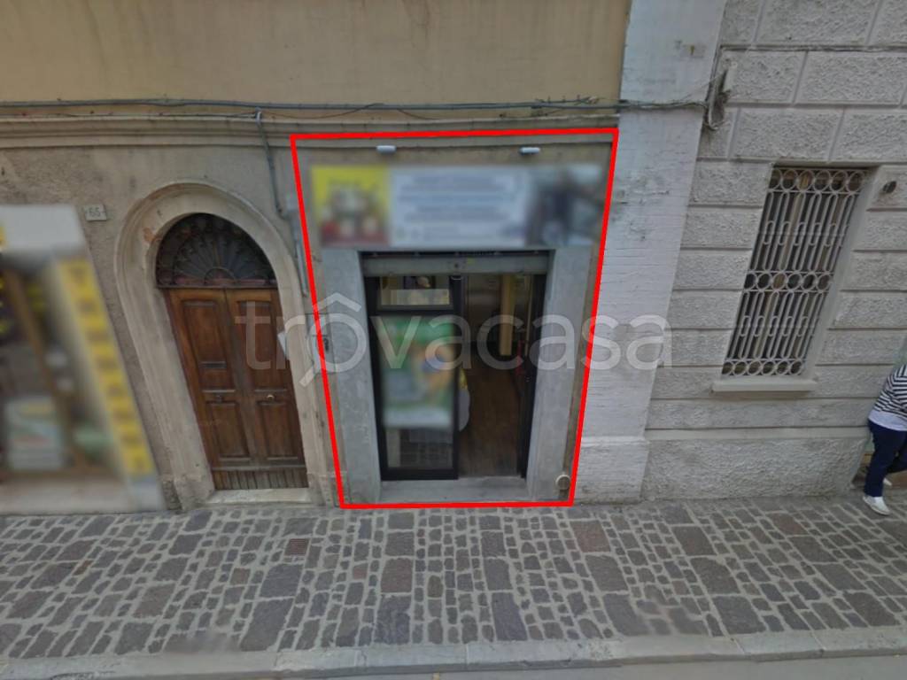 negozio in vendita a Chiaravalle