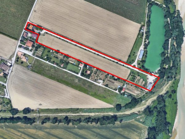 casa indipendente in vendita a Chiaravalle