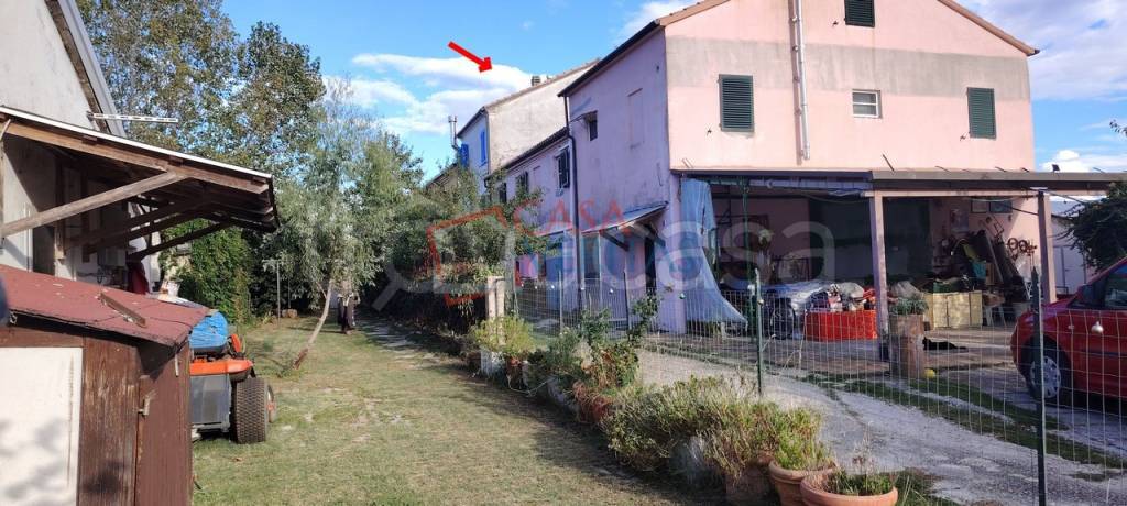 appartamento in vendita a Chiaravalle in zona Galoppo