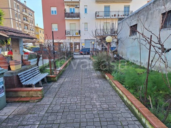 casa indipendente in vendita a Chiaravalle