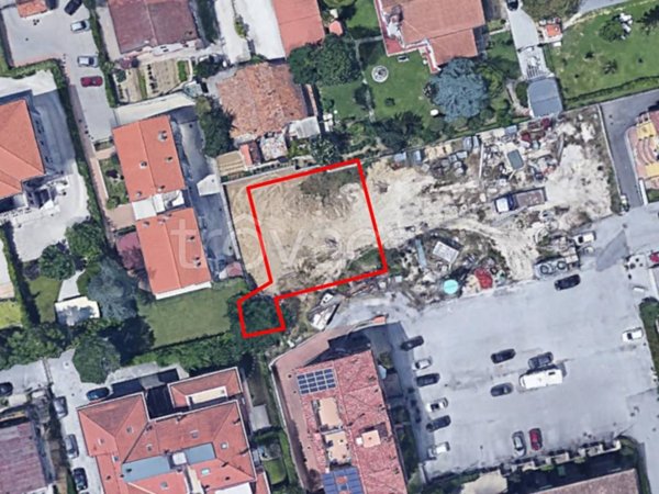 terreno edificabile in vendita a Chiaravalle