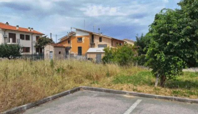 terreno edificabile in vendita a Chiaravalle