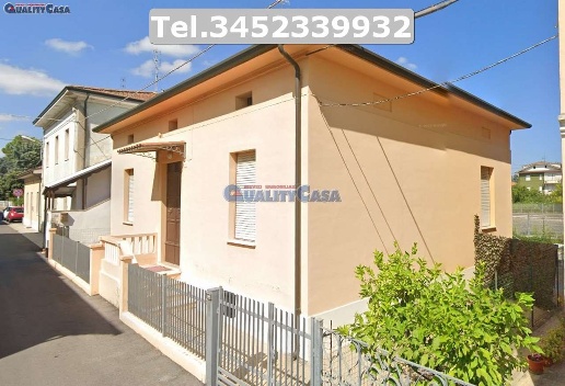 casa indipendente in vendita a Chiaravalle