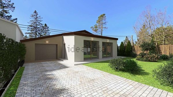 casa indipendente in vendita a Chiaravalle