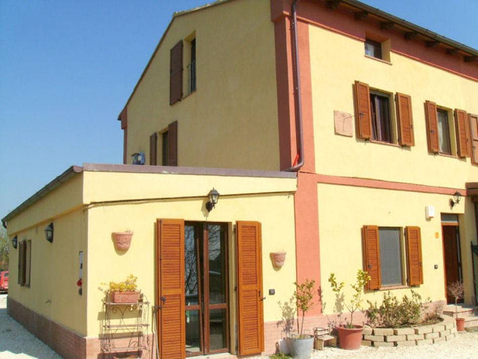 appartamento in vendita a Chiaravalle in zona Grancetta