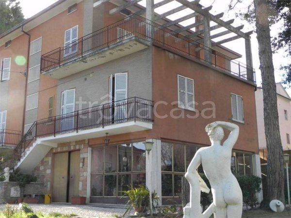 casa indipendente in vendita a Corinaldo in zona Santa Maria