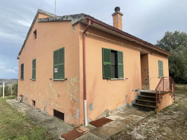 casa indipendente in vendita a Corinaldo
