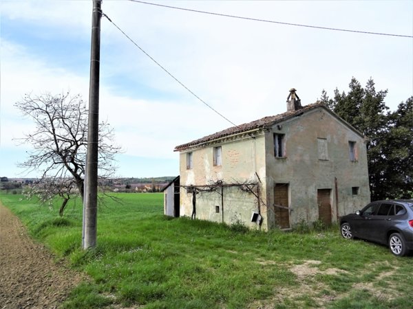 casa indipendente in vendita a Corinaldo