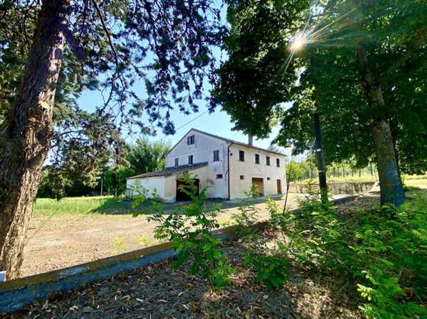 casa indipendente in vendita a Corinaldo