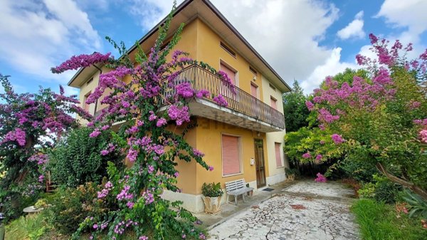 casa indipendente in vendita a Corinaldo in zona Nevola