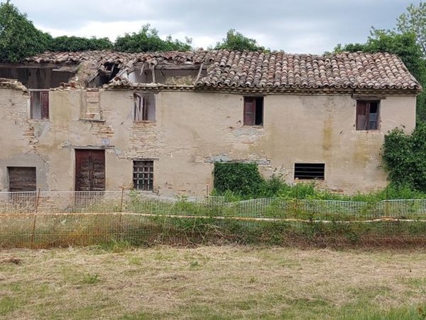 casa indipendente in vendita a Corinaldo in zona Santa Maria