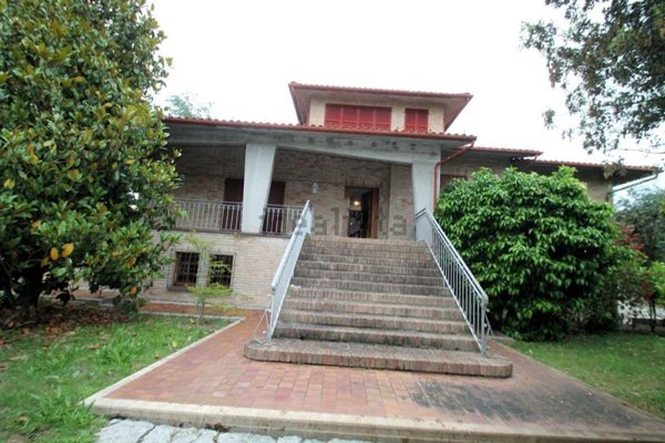 casa indipendente in vendita a Corinaldo