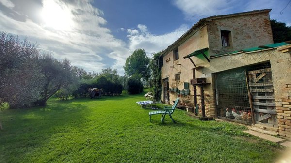 rudere in vendita a Corinaldo