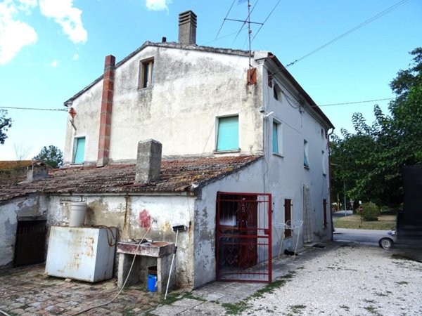 casa indipendente in vendita a Corinaldo