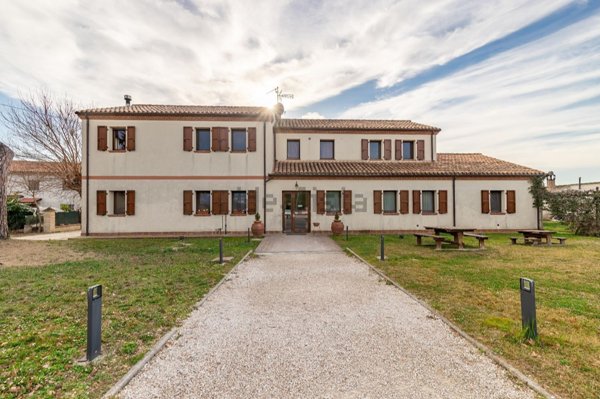 casa indipendente in vendita a Corinaldo