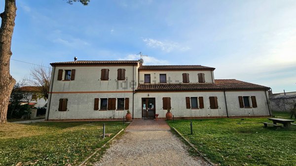 casa indipendente in vendita a Corinaldo