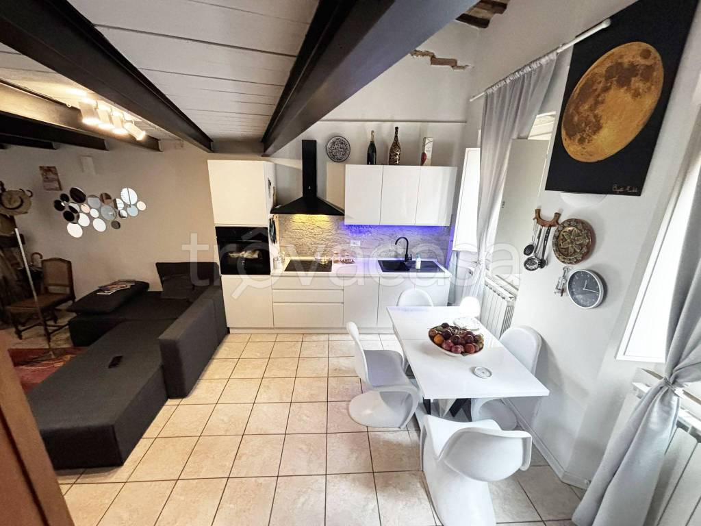 casa indipendente in vendita a Corinaldo