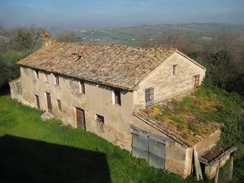 casa indipendente in vendita a Corinaldo