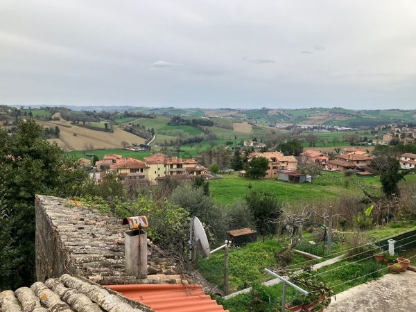 casa indipendente in vendita a Corinaldo