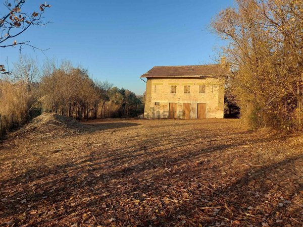 casale in vendita a Corinaldo