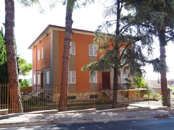 casa indipendente in vendita a Corinaldo