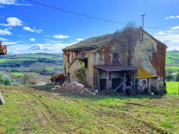 casa indipendente in vendita a Corinaldo
