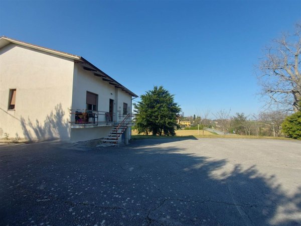 casa indipendente in vendita a Corinaldo in zona Sant'Apollonia