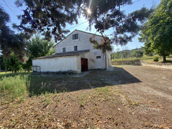 casa indipendente in vendita a Corinaldo in zona Madonna del Piano
